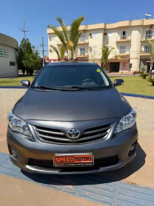 TOYOTA-COROLLA-2012