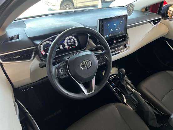TOYOTA-COROLLA-2024