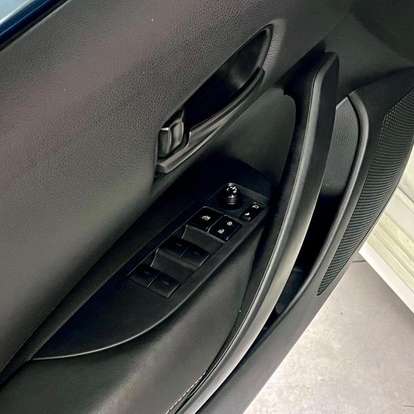 TOYOTA-COROLLA-2020