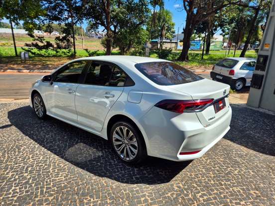 TOYOTA-COROLLA-2022
