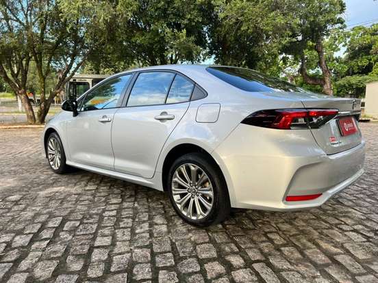 TOYOTA-COROLLA-2021