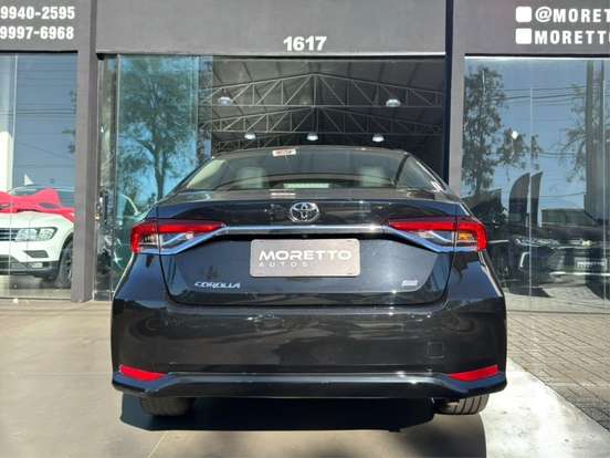 TOYOTA-COROLLA-2021