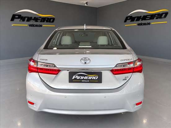 TOYOTA-COROLLA-2018