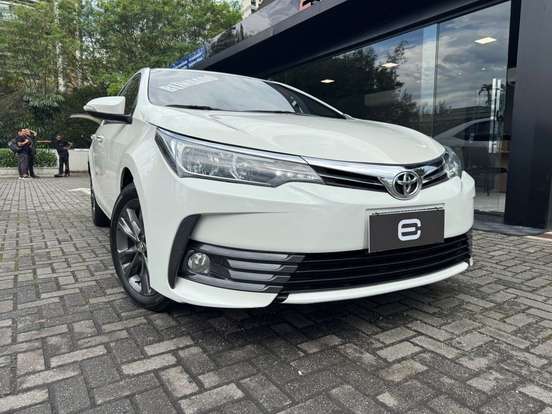 TOYOTA-COROLLA-2019