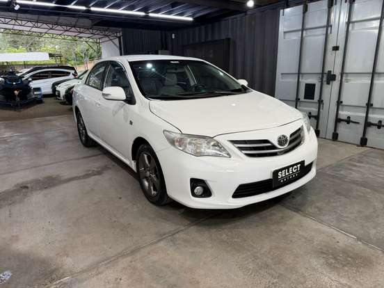 TOYOTA-COROLLA-2013