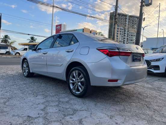 TOYOTA-COROLLA-2.0 XEI 16V FLEX 4P AUTOMÁTICO TOYOTA-COROLLA-2018