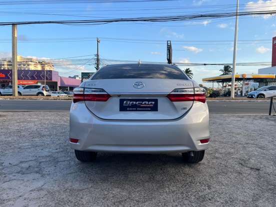 TOYOTA-COROLLA-2018