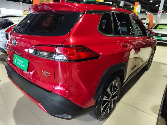 TOYOTA-COROLLA CROSS-2024