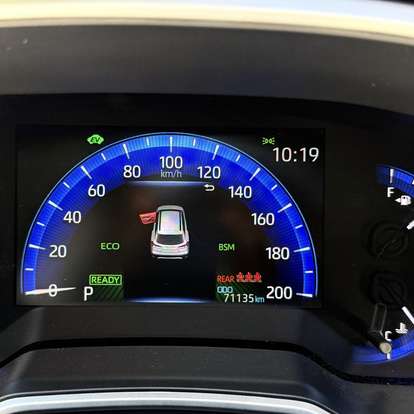 TOYOTA-COROLLA CROSS-2023