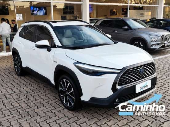TOYOTA-COROLLA CROSS-2021