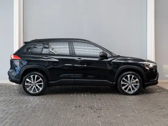 TOYOTA-COROLLA CROSS-2023