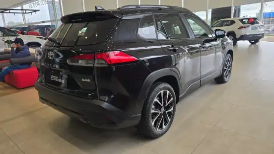 TOYOTA-COROLLA CROSS-2026