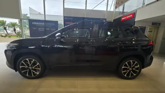 TOYOTA-COROLLA CROSS-2026
