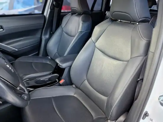 TOYOTA-COROLLA CROSS-2023