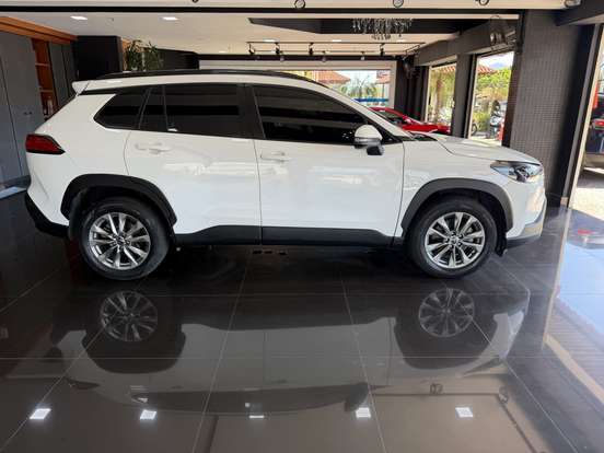 TOYOTA-COROLLA CROSS-2021
