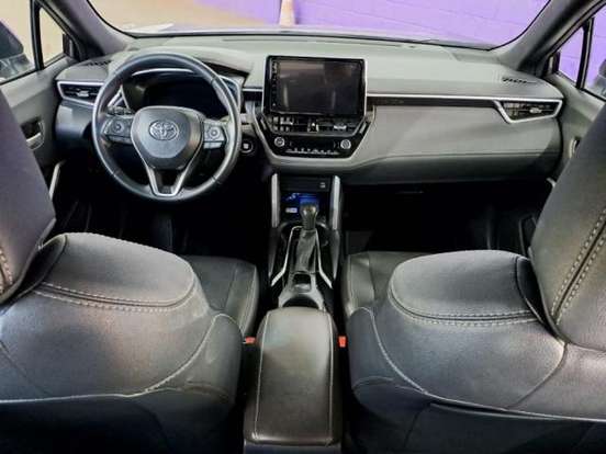TOYOTA-COROLLA CROSS-2024