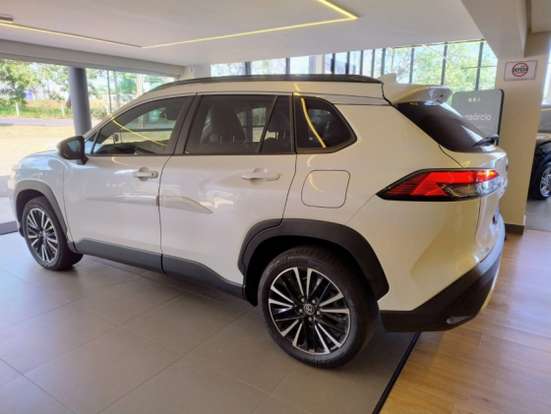 TOYOTA-COROLLA CROSS-2024