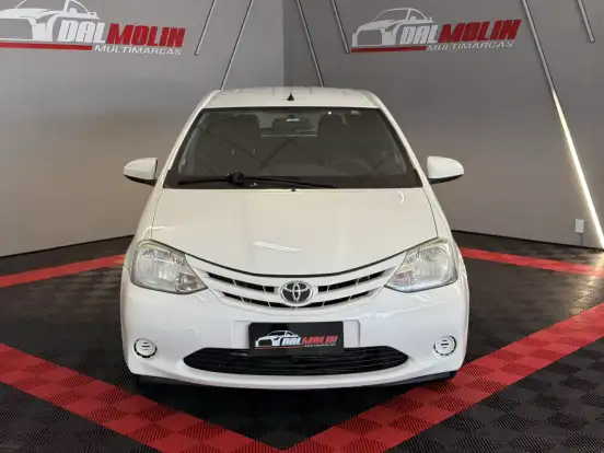 TOYOTA-ETIOS-1.3 X 16V FLEX 4P MANUAL TOYOTA-ETIOS-2015