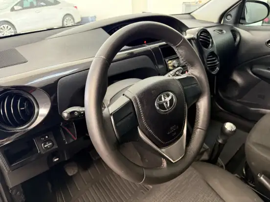TOYOTA-ETIOS-1.3 X 16V FLEX 4P MANUAL TOYOTA-ETIOS-2015