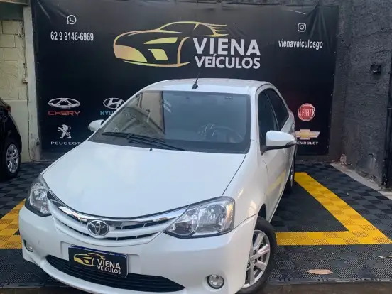 TOYOTA-ETIOS-1.5 XLS 16V FLEX 4P AUTOMÁTICO TOYOTA-ETIOS-2016