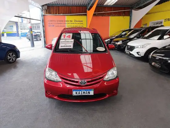 TOYOTA-ETIOS-2013