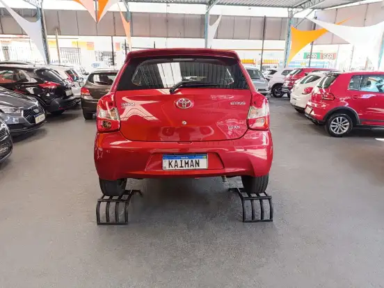 TOYOTA-ETIOS-1.5 XS 16V FLEX 4P MANUAL TOYOTA-ETIOS-2013