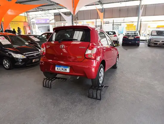 TOYOTA-ETIOS-2013