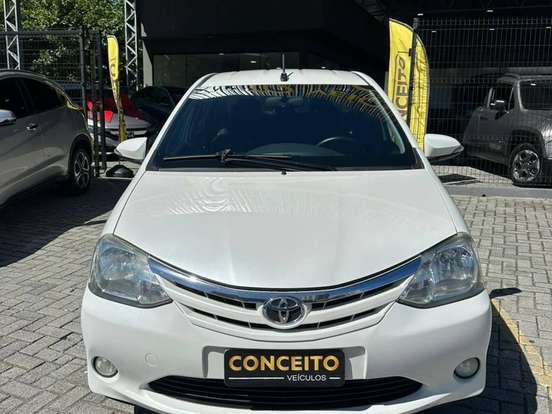 TOYOTA-ETIOS-1.3 X 16V FLEX 4P AUTOMÁTICO TOYOTA-ETIOS-2016