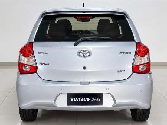TOYOTA-ETIOS-1.3 X 16V FLEX 4P MANUAL TOYOTA-ETIOS-2017