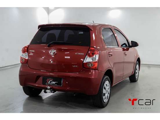 TOYOTA-ETIOS-2014