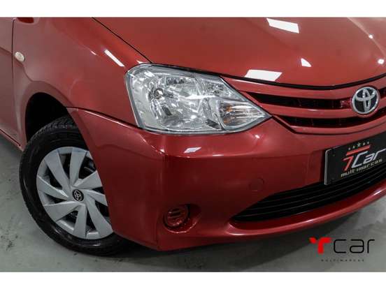 TOYOTA-ETIOS-1.3 X 16V FLEX 4P MANUAL TOYOTA-ETIOS-2014