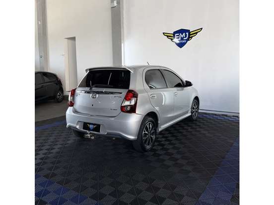 TOYOTA-ETIOS-2017