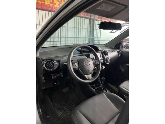 TOYOTA-ETIOS-1.5 XLS 16V FLEX 4P AUTOMÁTICO TOYOTA-ETIOS-2017