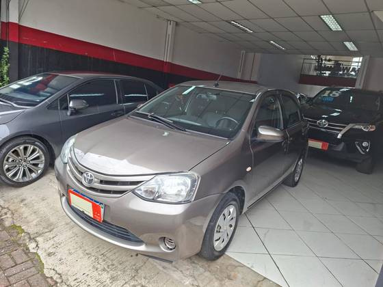 TOYOTA ETIOS 1.5 XS 16V FLEX 4P MANUAL