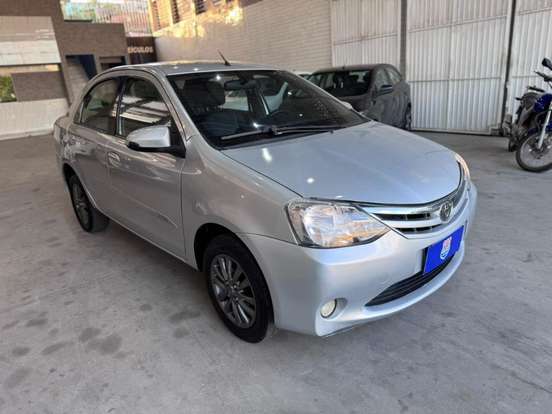 TOYOTA-ETIOS-1.5 XS SEDAN 16V FLEX 4P MANUAL TOYOTA-ETIOS-2015