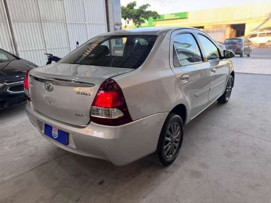 TOYOTA-ETIOS-1.5 XS SEDAN 16V FLEX 4P MANUAL TOYOTA-ETIOS-2015