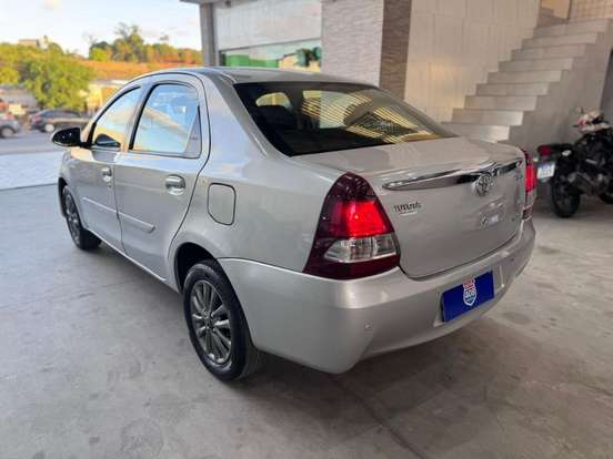 TOYOTA-ETIOS-1.5 XS SEDAN 16V FLEX 4P MANUAL TOYOTA-ETIOS-2015