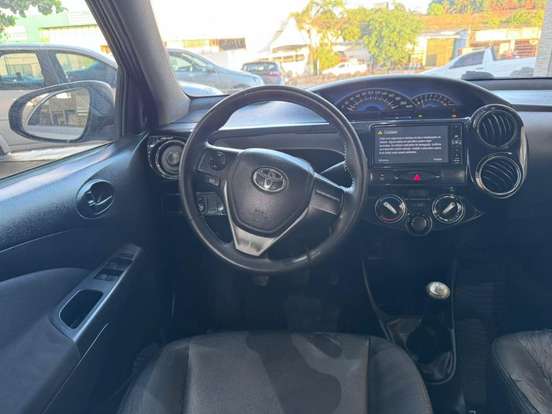 TOYOTA-ETIOS-1.5 XS SEDAN 16V FLEX 4P MANUAL TOYOTA-ETIOS-2015