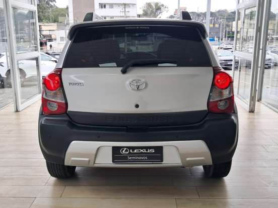 TOYOTA-ETIOS CROSS-1.5 16V FLEX 4P AUTOMÁTICO TOYOTA-ETIOS CROSS-2017