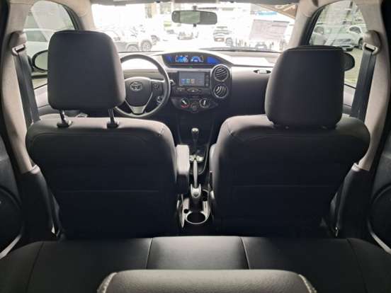 TOYOTA-ETIOS CROSS-2017