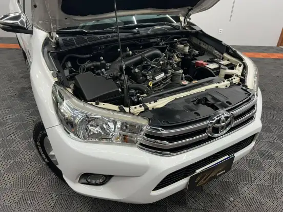 TOYOTA-HILUX-2.7 SRV 4X2 CD 16V FLEX 4P AUTOMÁTICO TOYOTA-HILUX-2018