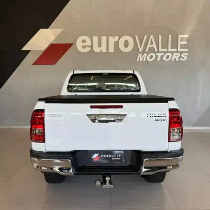 TOYOTA-HILUX-2.8 SRV 4X4 CD 16V DIESEL 4P AUTOMÁTICO TOYOTA-HILUX-2016