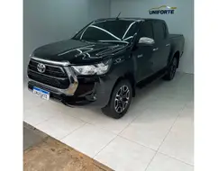 TOYOTA HILUX 2.8 D-4D TURBO DIESEL CD SRV 4X4 AUTOMÁTICO TOYOTA HILUX 2.8 D-4D TURBO DIESEL CD SRV 4X4 AUTOMÁTICO