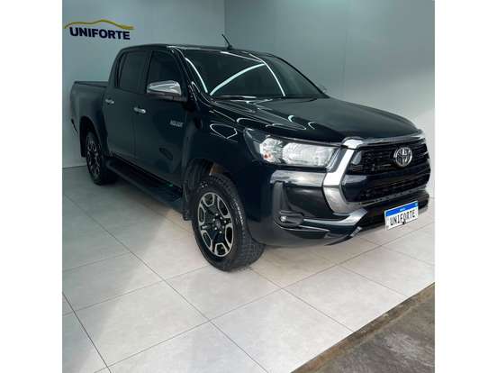 TOYOTA-HILUX-2.8 D-4D TURBO DIESEL CD SRV 4X4 AUTOMÁTICO TOYOTA-HILUX-2021