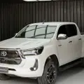 TOYOTA HILUX 2.8 D-4D TURBO DIESEL CD SRX 4X4 AUTOMÁTICO TOYOTA HILUX 2.8 D-4D TURBO DIESEL CD SRX 4X4 AUTOMÁTICO