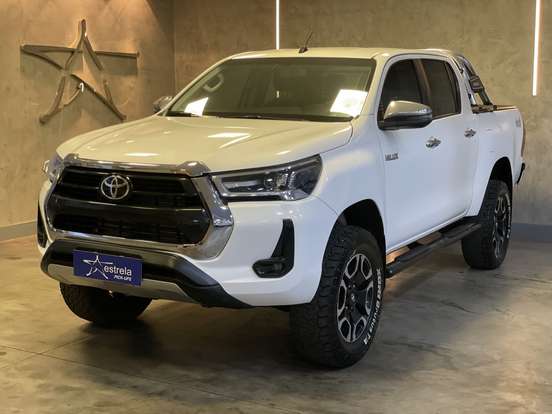 TOYOTA-HILUX-2.8 POWER PACK 4X4 CD 16V DIESEL 4P MANUAL TOYOTA-HILUX-2019