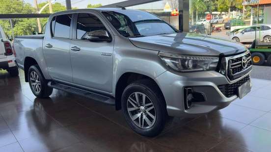TOYOTA-HILUX-2016