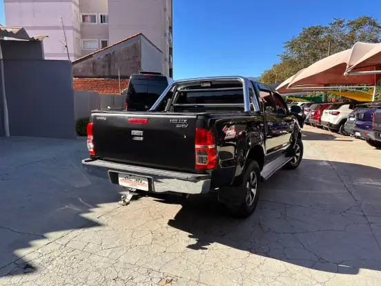 TOYOTA-HILUX-3.0 SRV 4X4 CD 16V TURBO INTERCOOLER DIESEL 4P AUTOMÁTICO TOYOTA-HILUX-2009