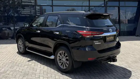 TOYOTA-HILUX SW4-2021