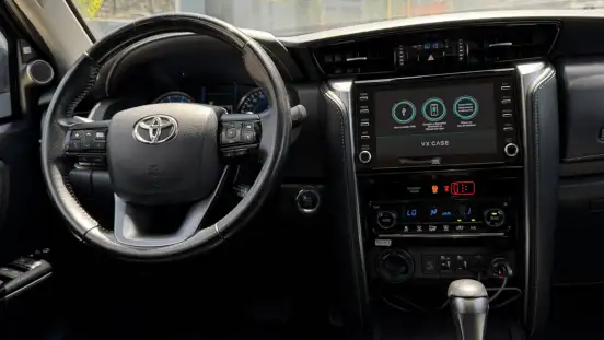 TOYOTA-HILUX SW4-2021